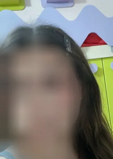 Ayse, 33