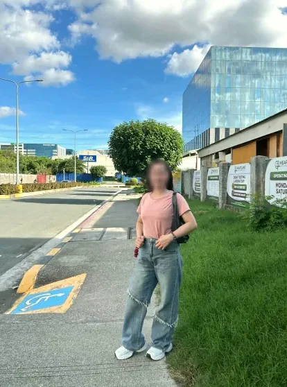 Ela, 30