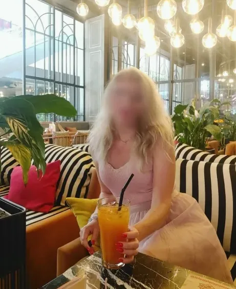 Josephine, 38
