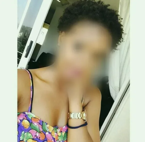 Kathleen, 25