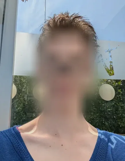 Saskia, 22