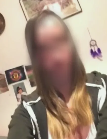Vivien, 25