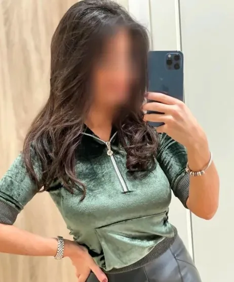Wiebke, 28
